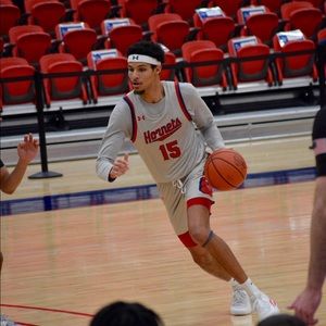 Meet your Posher, Deondre